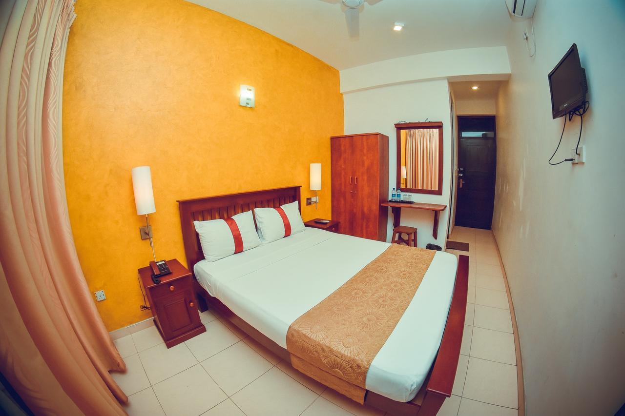 Zendara Hotel Negombo Exterior foto